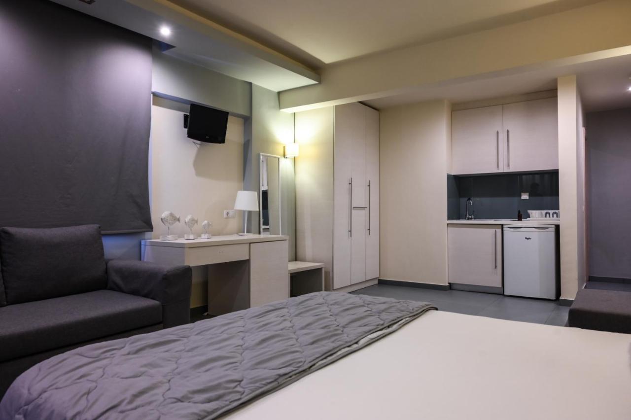 Blue Sea Boutique Apartments Olympiaki Akti Exterior photo