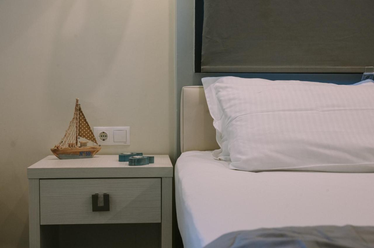 Blue Sea Boutique Apartments Olympiaki Akti Exterior photo
